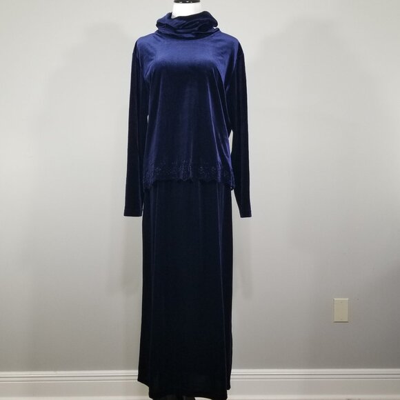 Coldwater Creek M Velvet Velour Maxi Skirt Set Laser Eyelet Top Soft Turtleneck - Picture 1 of 10